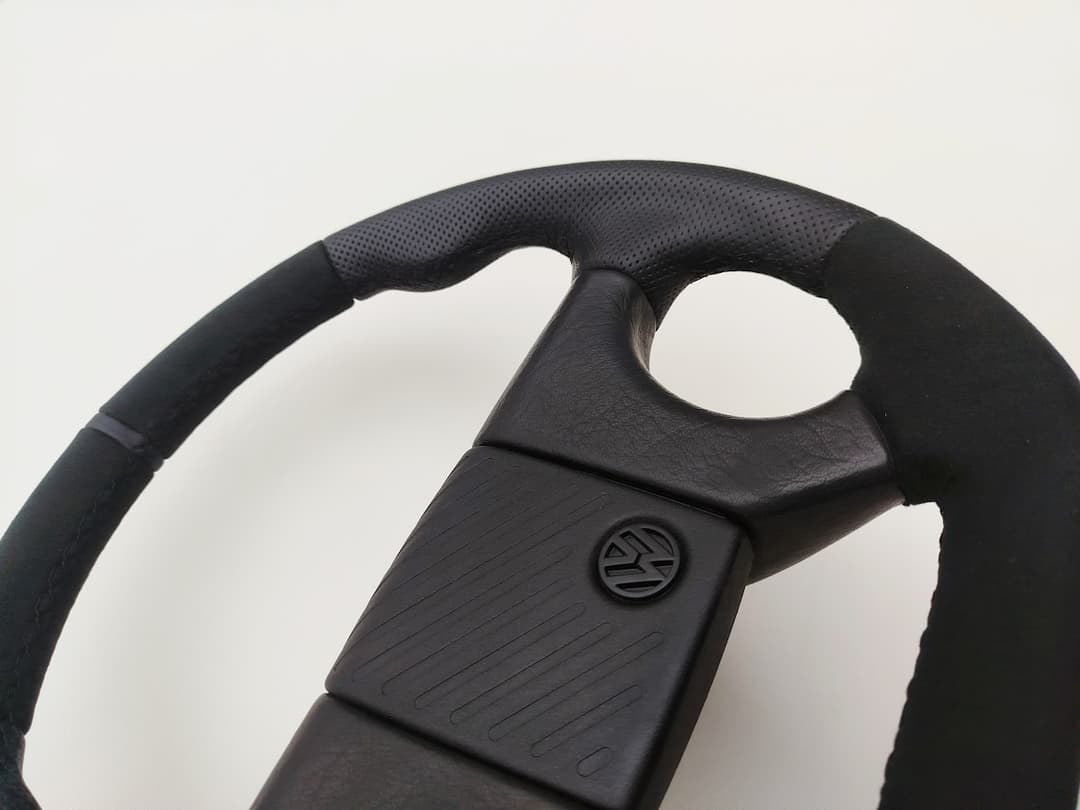 Golf Mk2 modified steering wheel