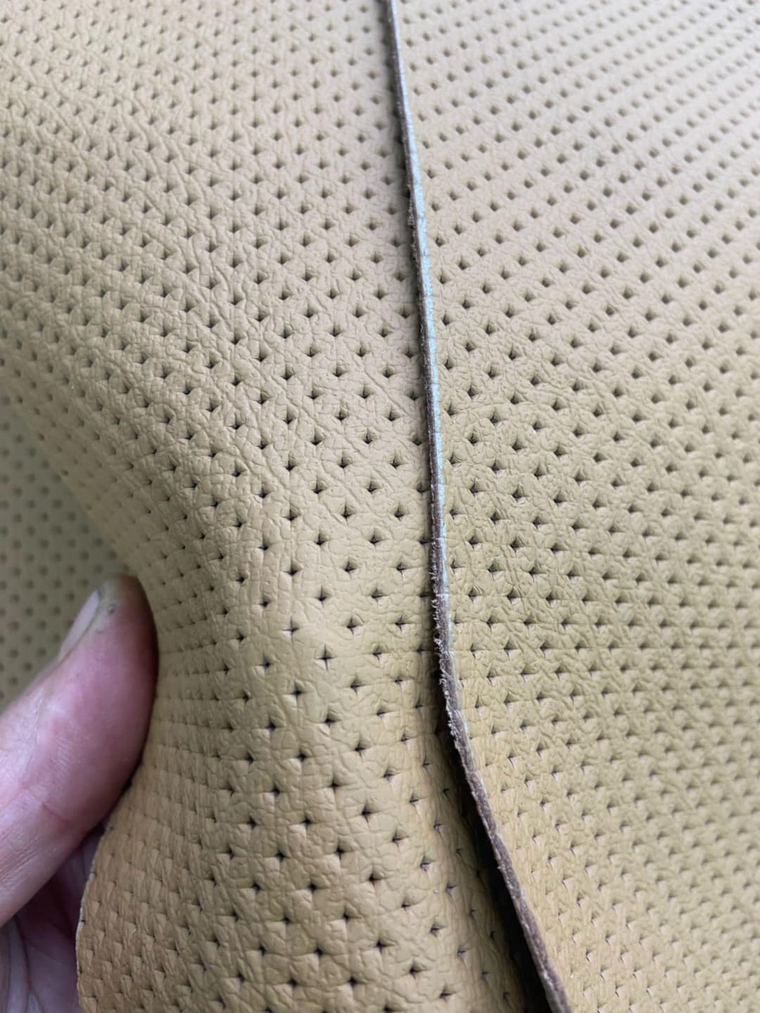 Servis Leather Perforation (Classic Mercedes Star)